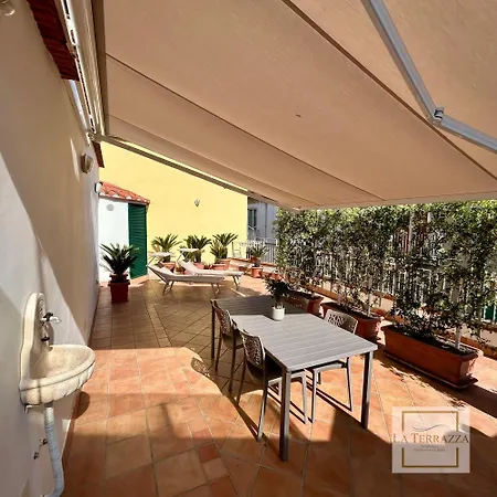 La Terrazza * Castellammare di Stabia