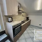 Апартаменты La Terrazza Кастелламмаре-ди-Стабия